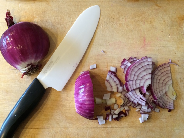 perfectly-diced-onion